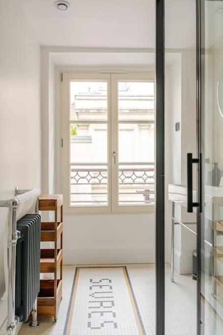 Appartement Luxueux -Saint Germain Des Pres - Centre De Париж Екстериор снимка